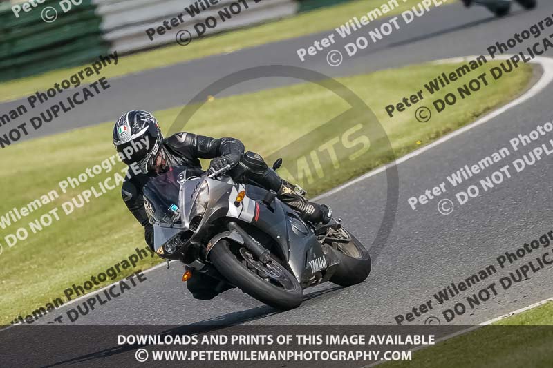 enduro digital images;event digital images;eventdigitalimages;mallory park;mallory park photographs;mallory park trackday;mallory park trackday photographs;no limits trackdays;peter wileman photography;racing digital images;trackday digital images;trackday photos